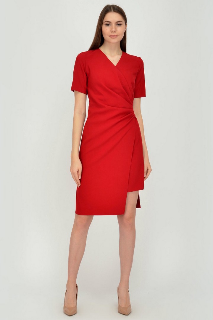 Фото товара 19916, красное платье с асимметричным кроем